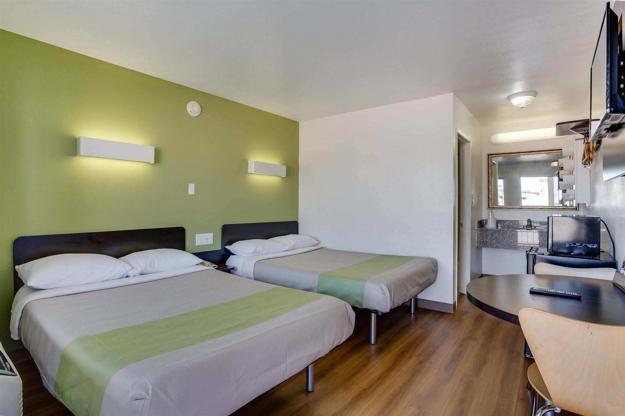 Motel 6-El Paso, Tx - West Kültér fotó