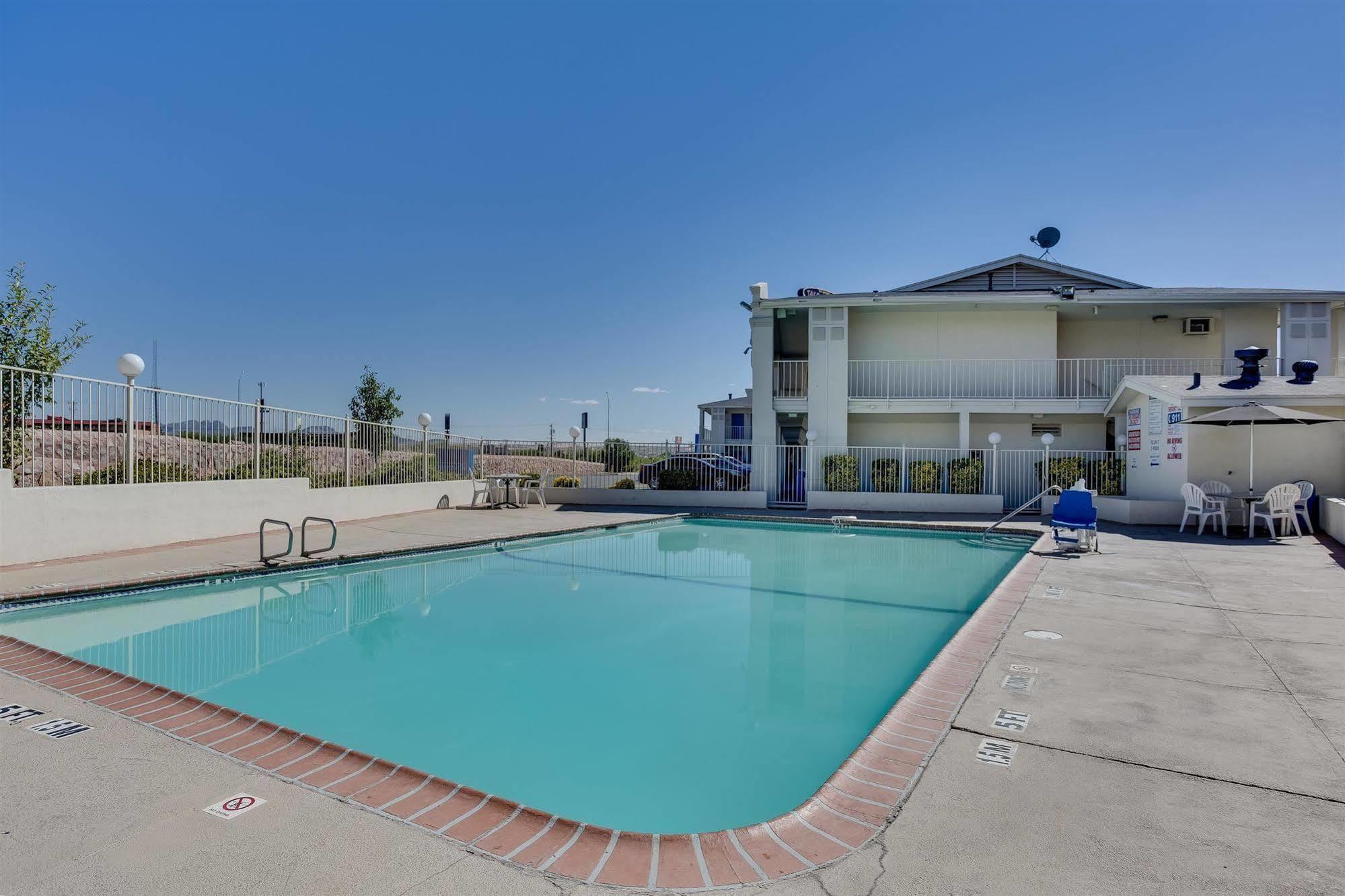 Motel 6-El Paso, Tx - West Kültér fotó